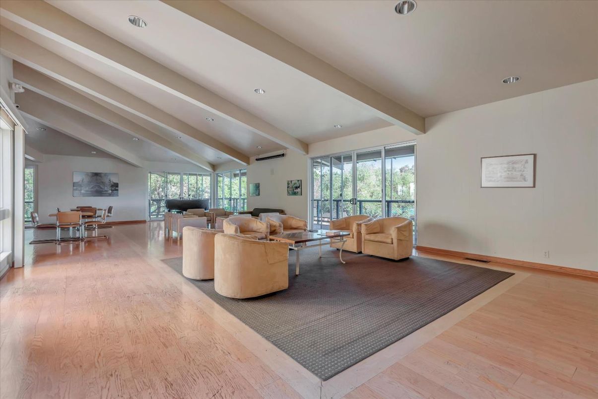 Dining room, Interior, Living room, Recessed Lighting, Wood Texture Flooring