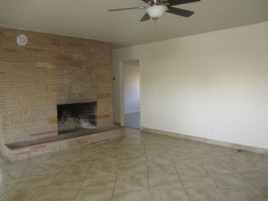 Empty room, Fireplace, Interior, Stone Walls