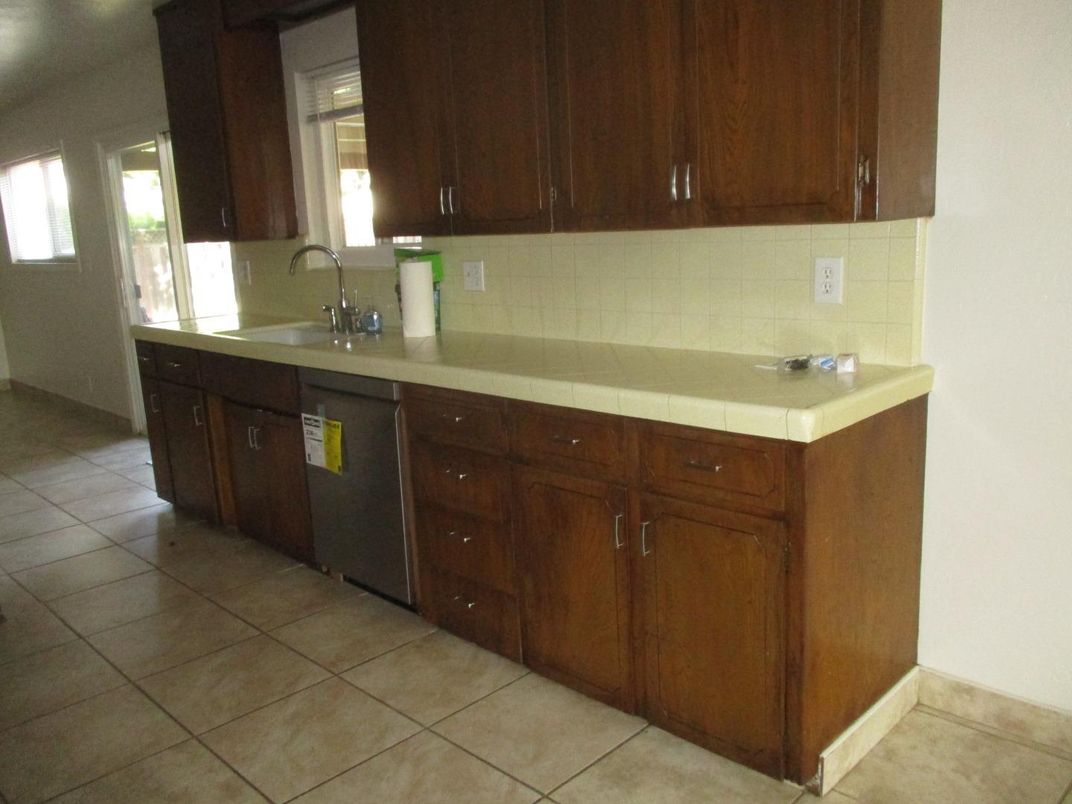 Interior, Kitchen, Tile Countertops