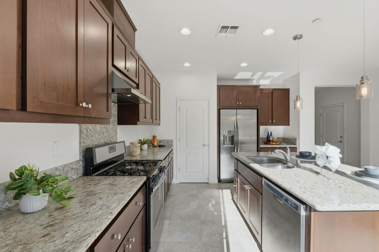 Interior, Kitchen, Pendant Lights, Recessed Lighting, Stainless Steel Appliances