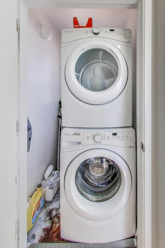 Interior, Utility Closets, Washer