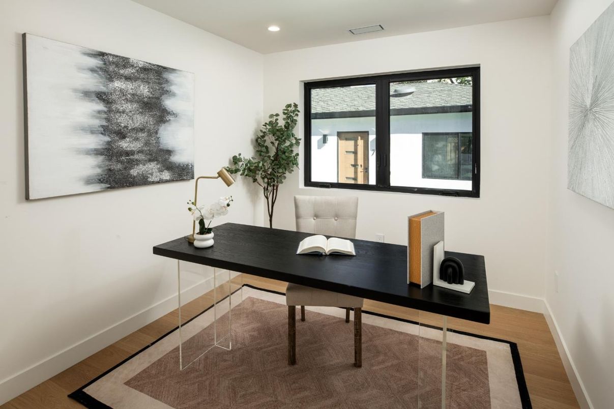 Home Office, Interior, Recessed Lighting, Wood Texture Flooring