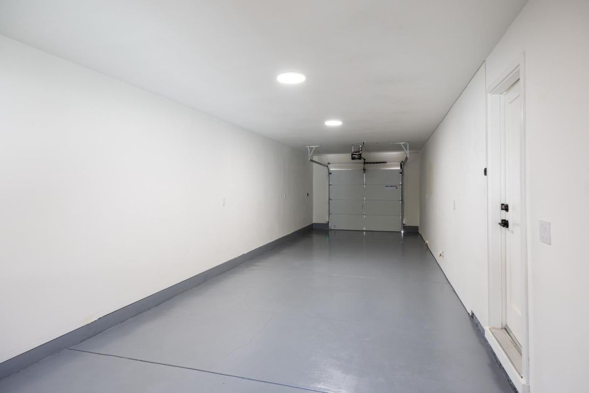 Garage, Interior, Recessed Lighting