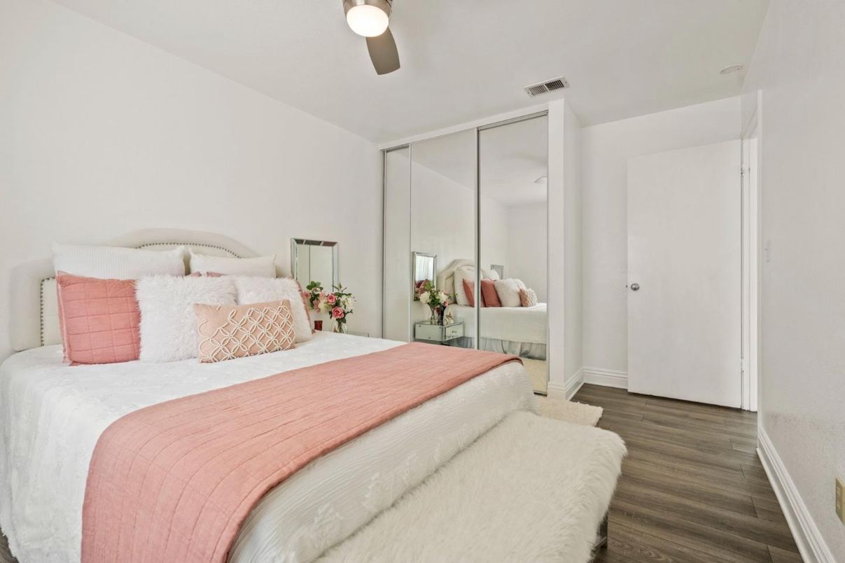Bedroom, Interior, Wood Texture Flooring