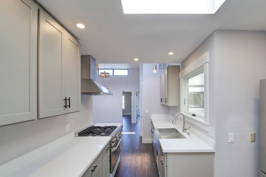 Interior, Kitchen, Recessed Lighting, Wood Texture Flooring