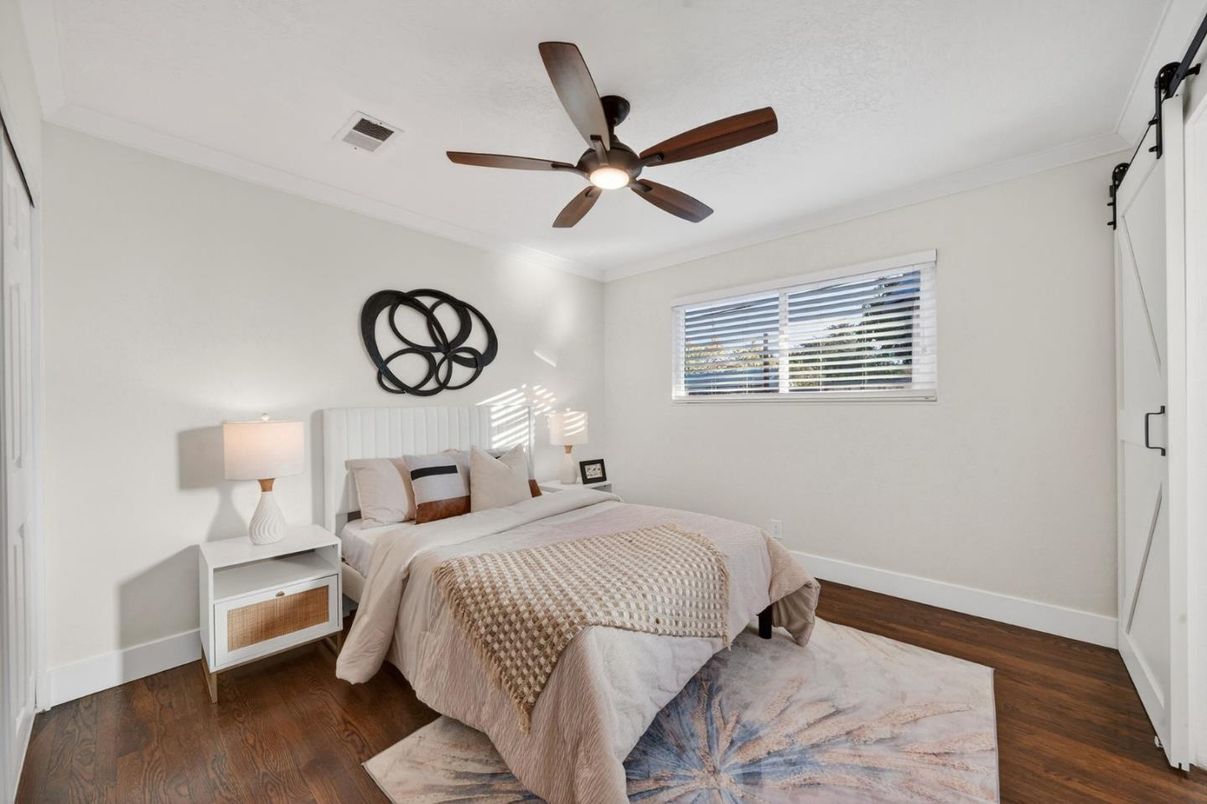 Bedroom, Interior, Wood Texture Flooring