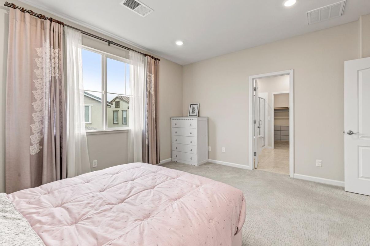 Bedroom, Interior, Recessed Lighting