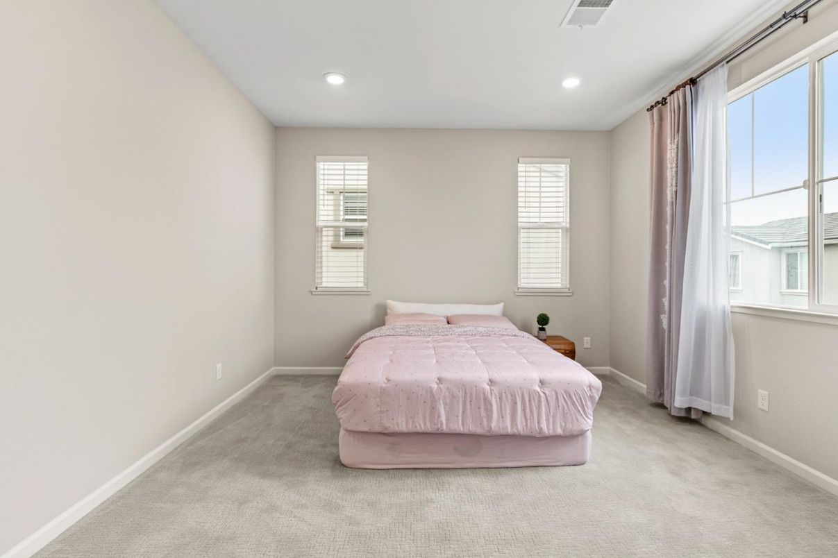 Bedroom, Interior, Recessed Lighting