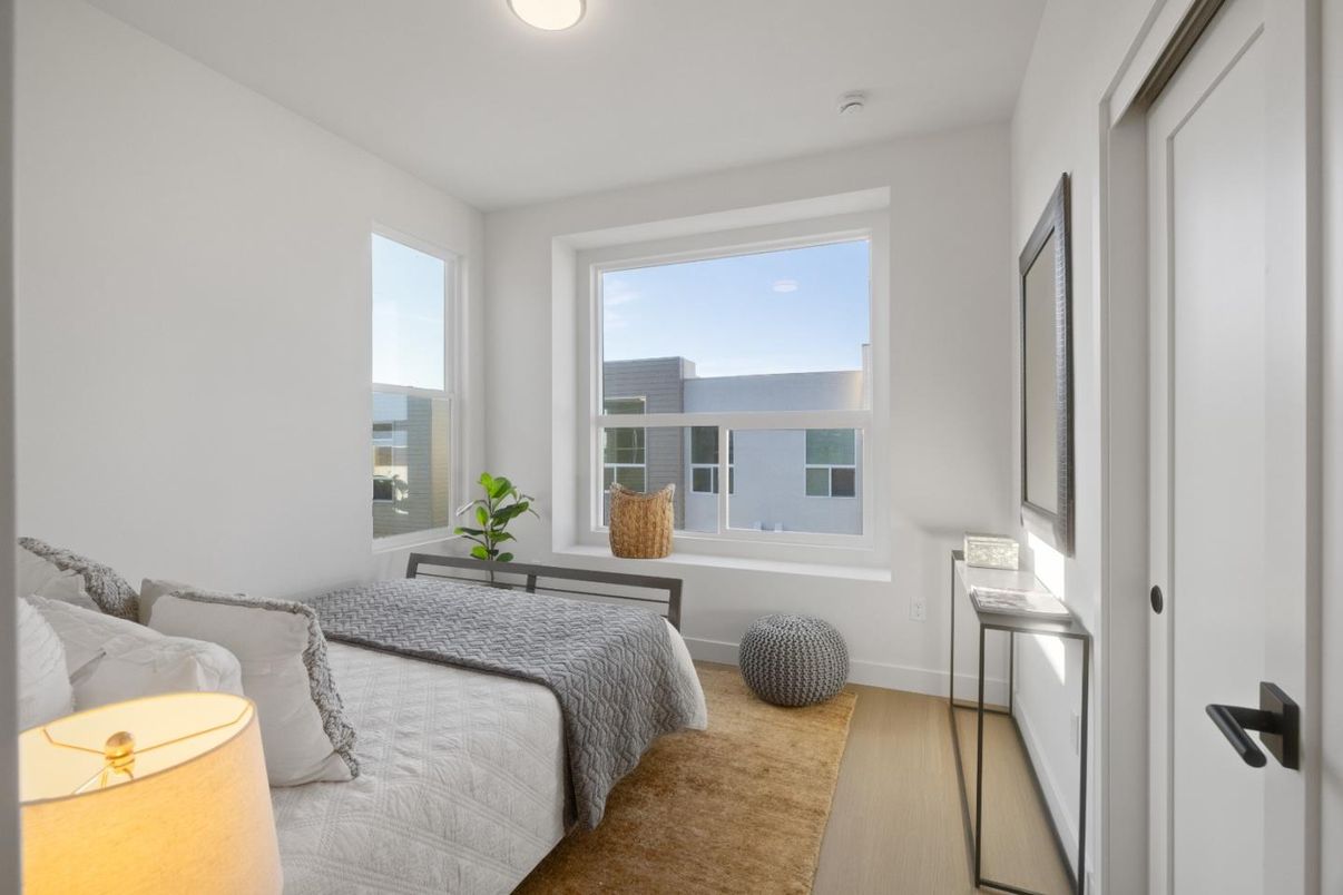 Bedroom, Interior, Water, Wood Texture Flooring