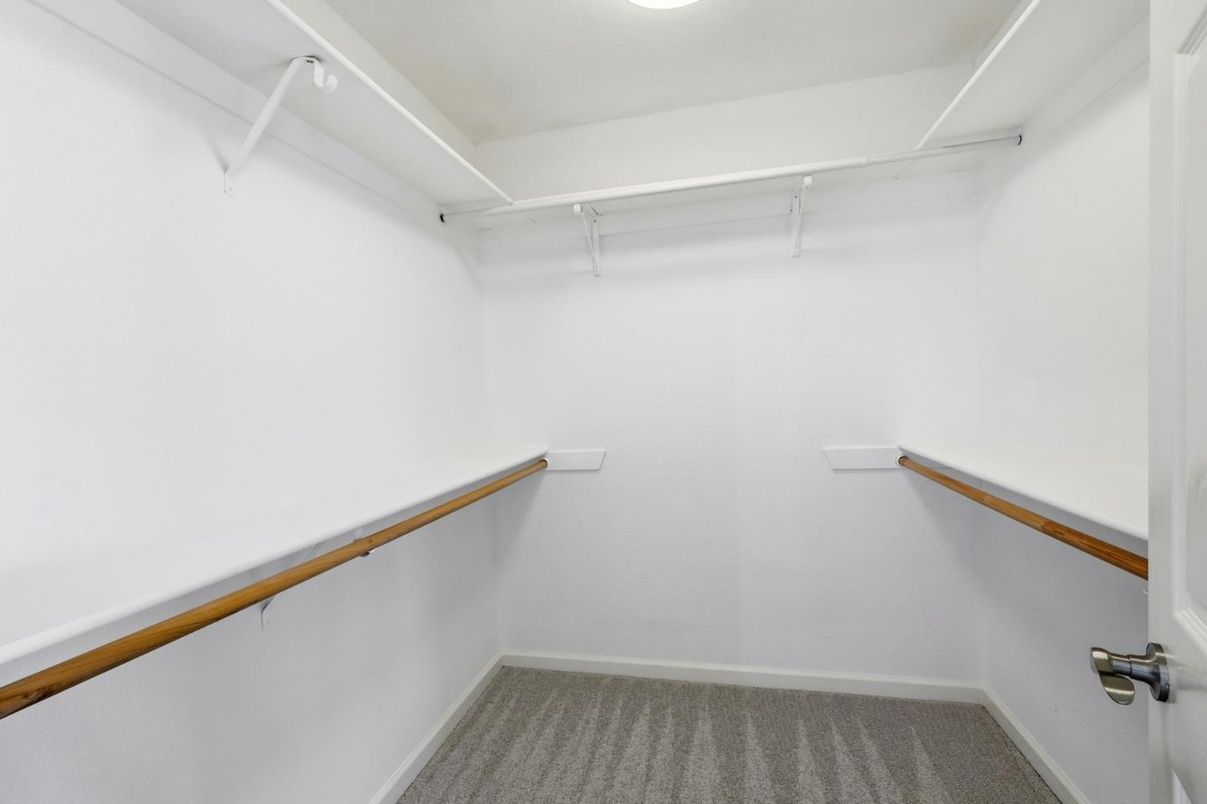 Interior, Walk-in Closets