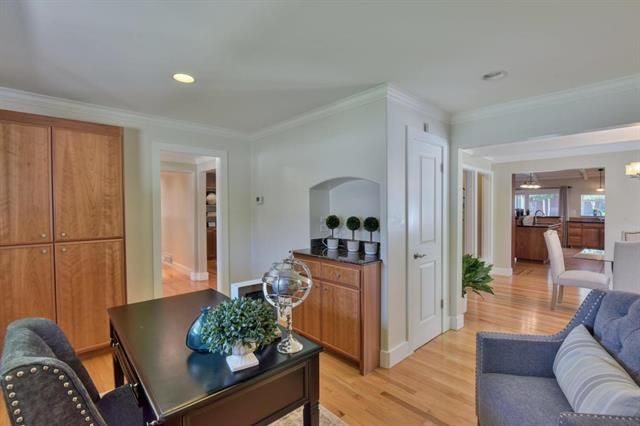 Dining room, Interior, Living room, Pendant Lights, Recessed Lighting, Wood Texture Flooring