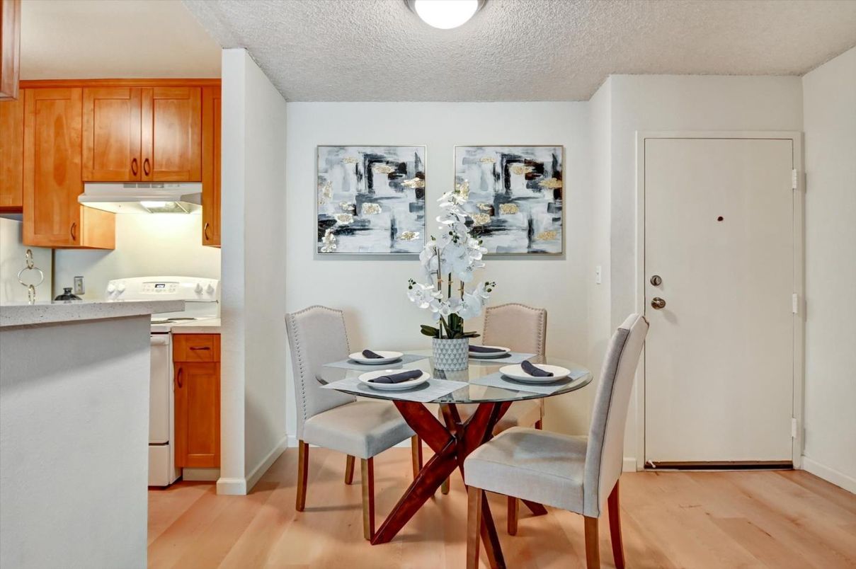 Dining room, Interior, Wood Texture Flooring