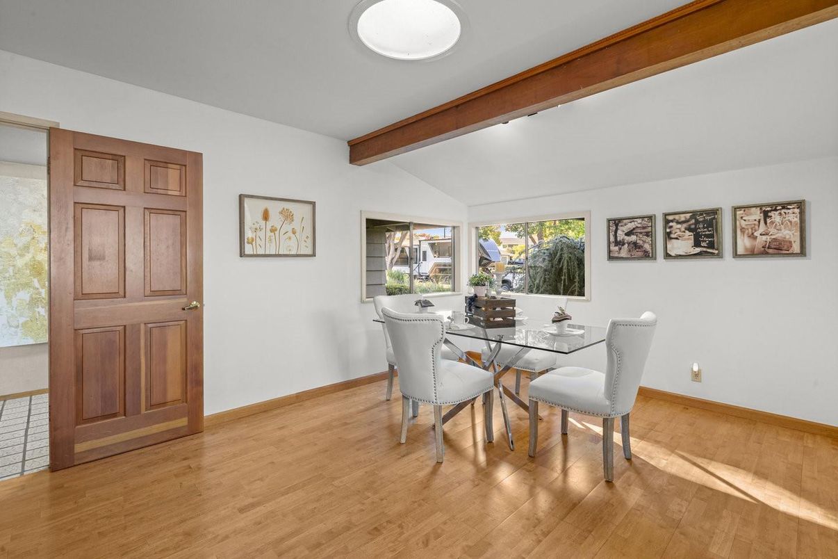 Dining room, Interior, Wooden Beams, Wood Texture Flooring