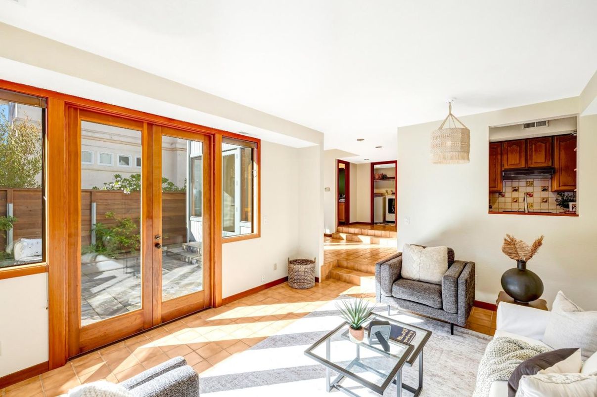 Interior, Living room, Pendant Lights