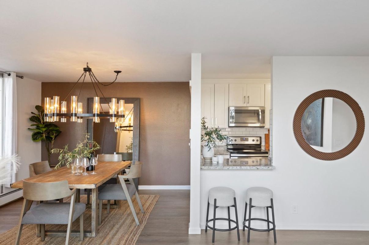 Chandelier, Dining room, Interior, Kitchen, Pendant Lights, Stainless Steel Appliances, Wood Texture Flooring