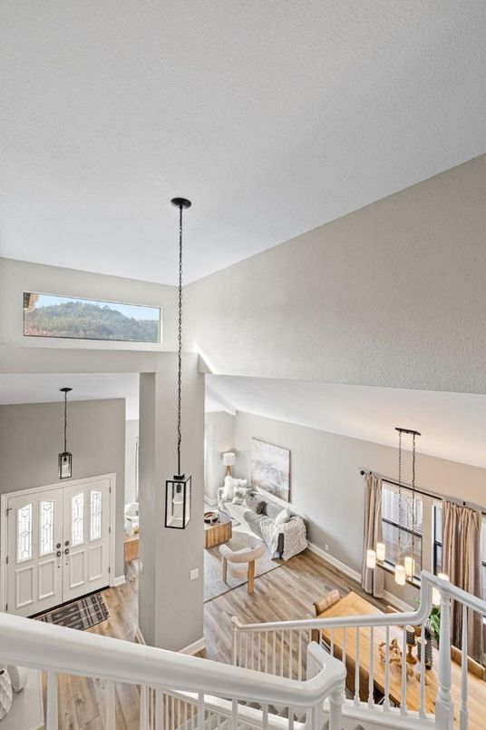 Bedroom, Interior, Pendant Lights, Wood Texture Flooring