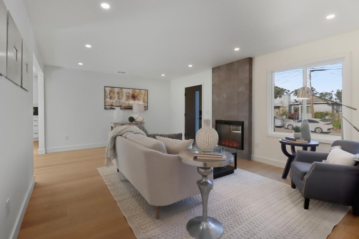 Fireplace, Interior, Living room, Recessed Lighting, Wood Texture Flooring