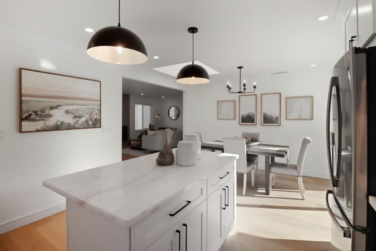 Dining room, Interior, Kitchen, Living room, Pendant Lights, Recessed Lighting, Wood Texture Flooring