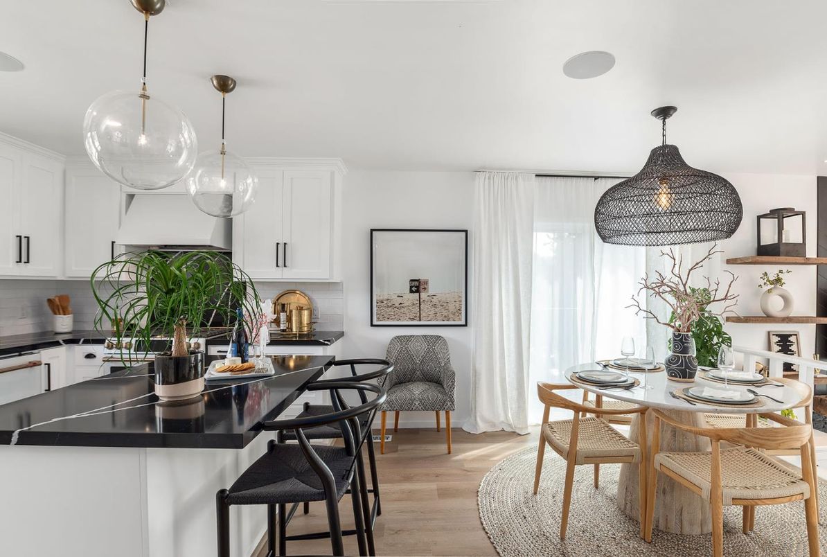 Dining room, Interior, Kitchen, Pendant Lights, Wood Texture Flooring