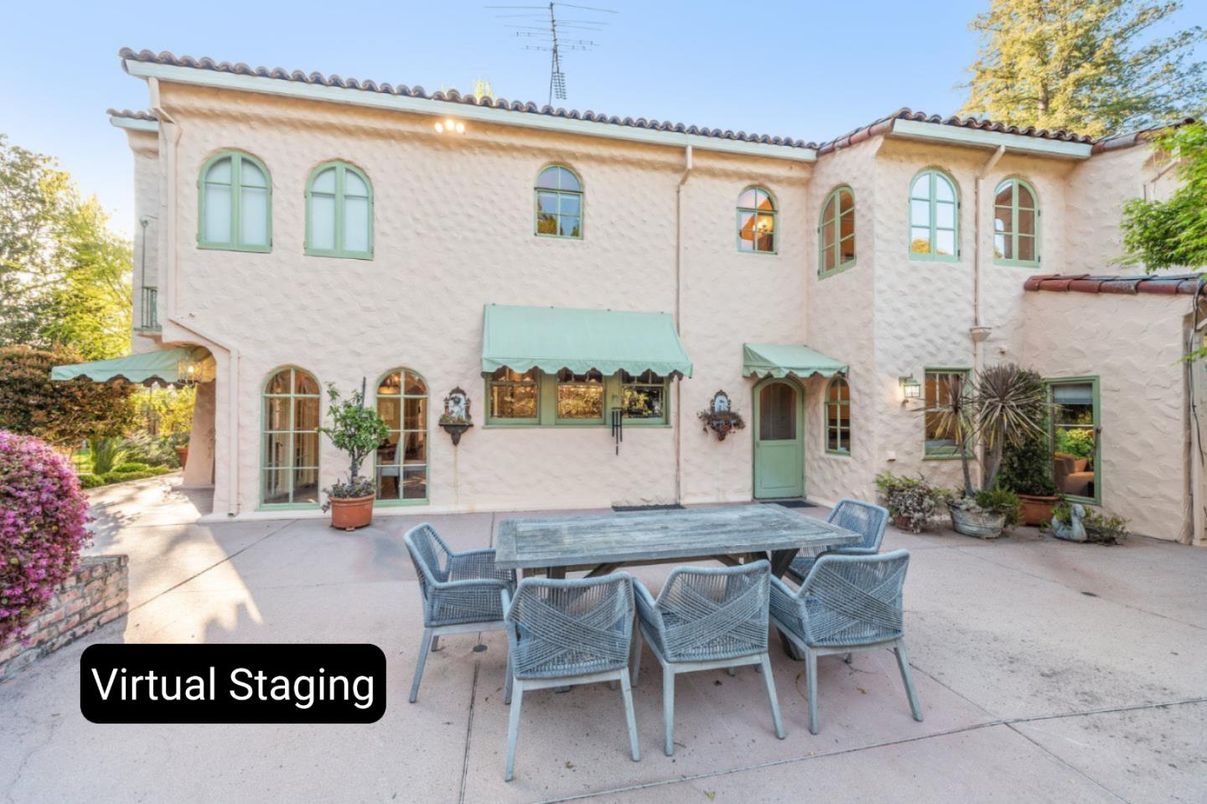 Bathroom, Dual Sink Vanities, Glass Shower, Interior