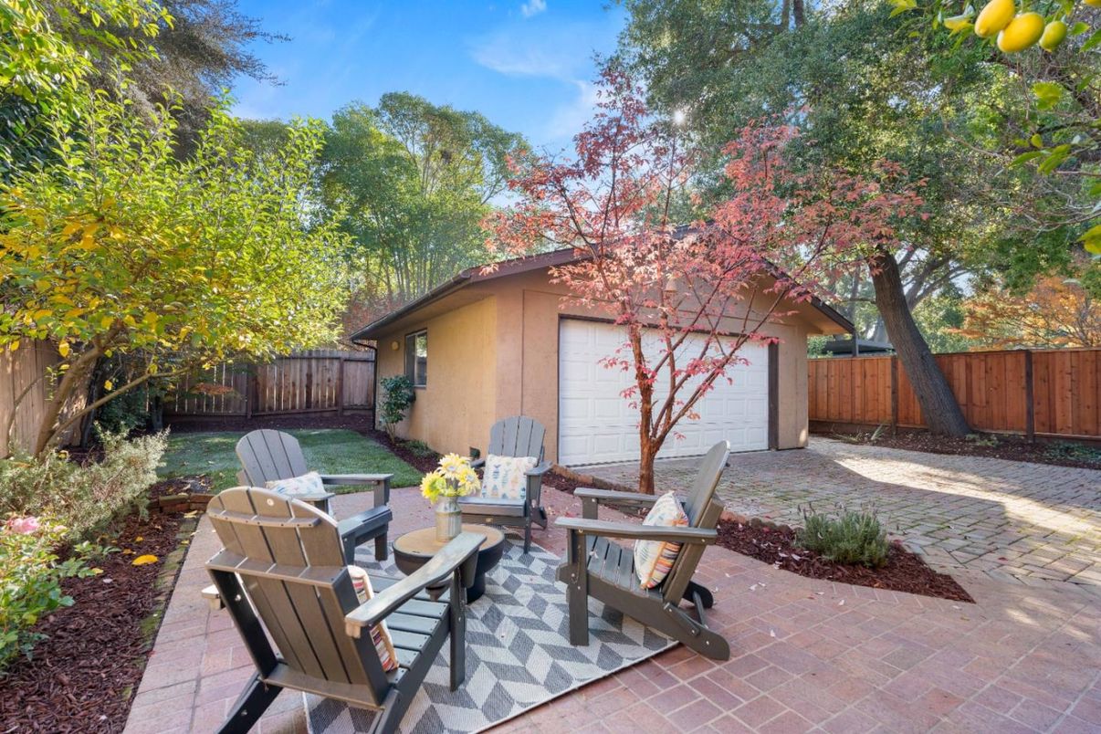 Backyard, Detached Garage, Exterior