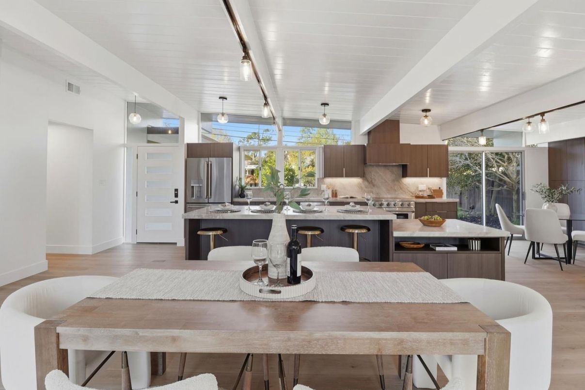 Dining room, Interior, Kitchen, Pendant Lights, Stainless Steel Appliances, Wood Texture Flooring