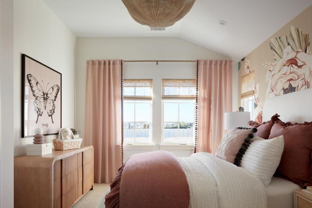 Bedroom, Interior, Recessed Lighting, Water