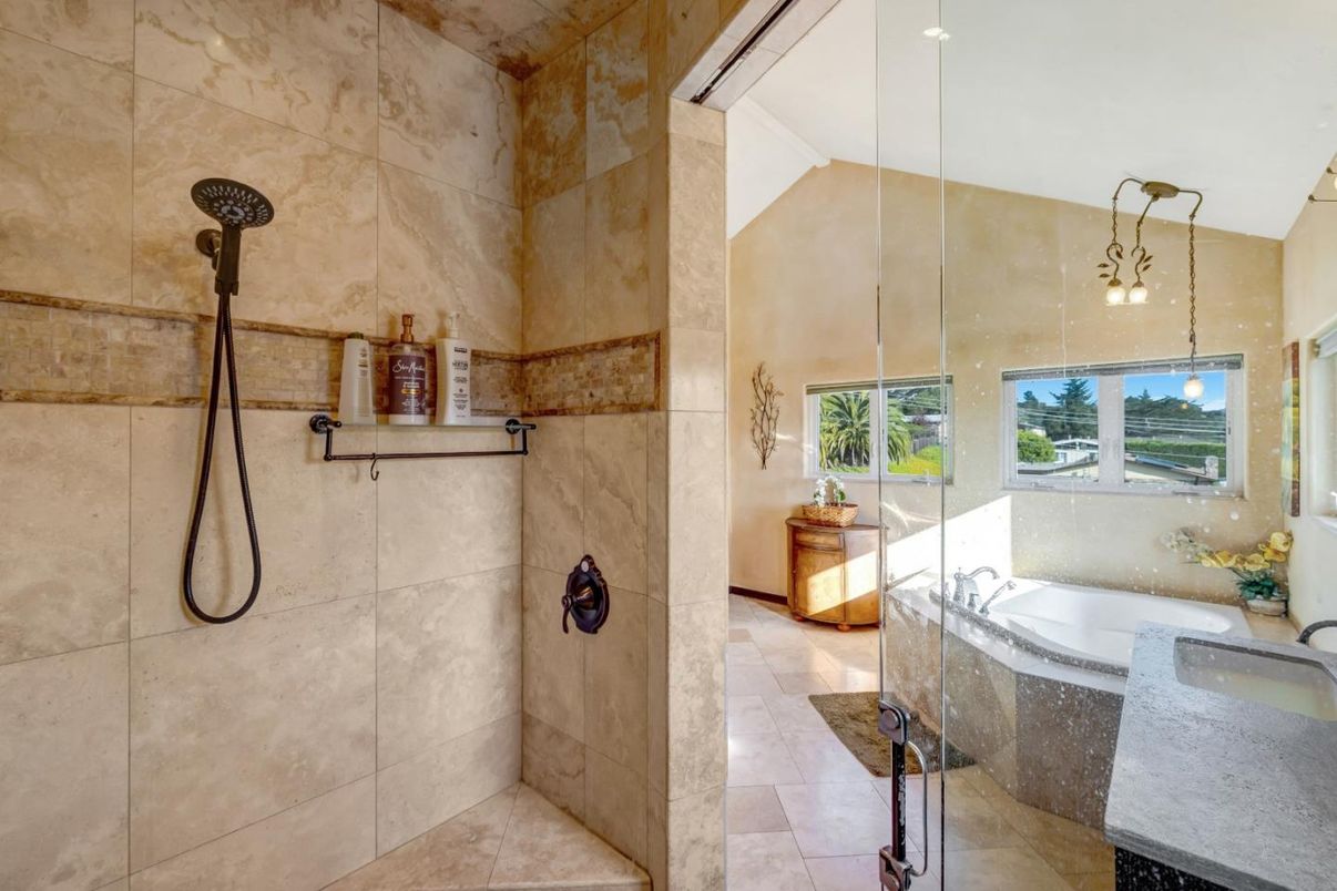 Bathroom, Glass Shower, Interior, Pendant Lights