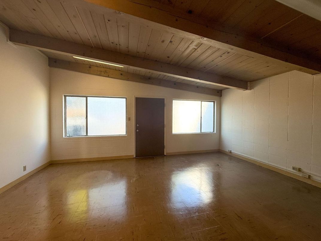 Empty room, Interior, Wooden Beams, Wooden Ceilings, Wood Texture Flooring