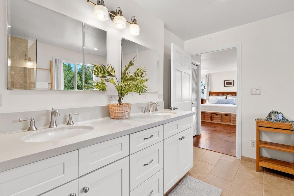 Bathroom, Bedroom, Dual Sink Vanities, Interior, Wood Texture Flooring
