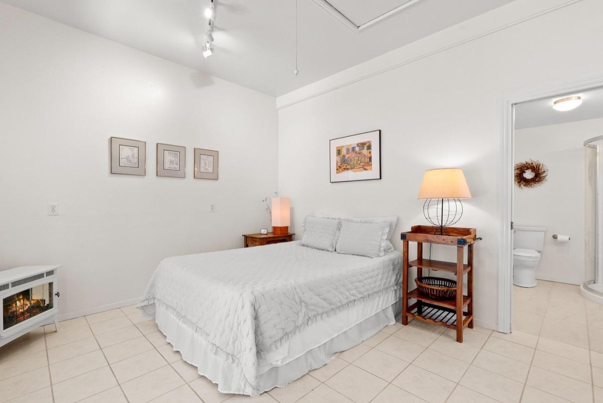 Bathroom, Bedroom, Interior