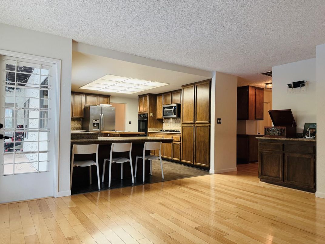 Interior, Kitchen, Stainless Steel Appliances, Wood Texture Flooring