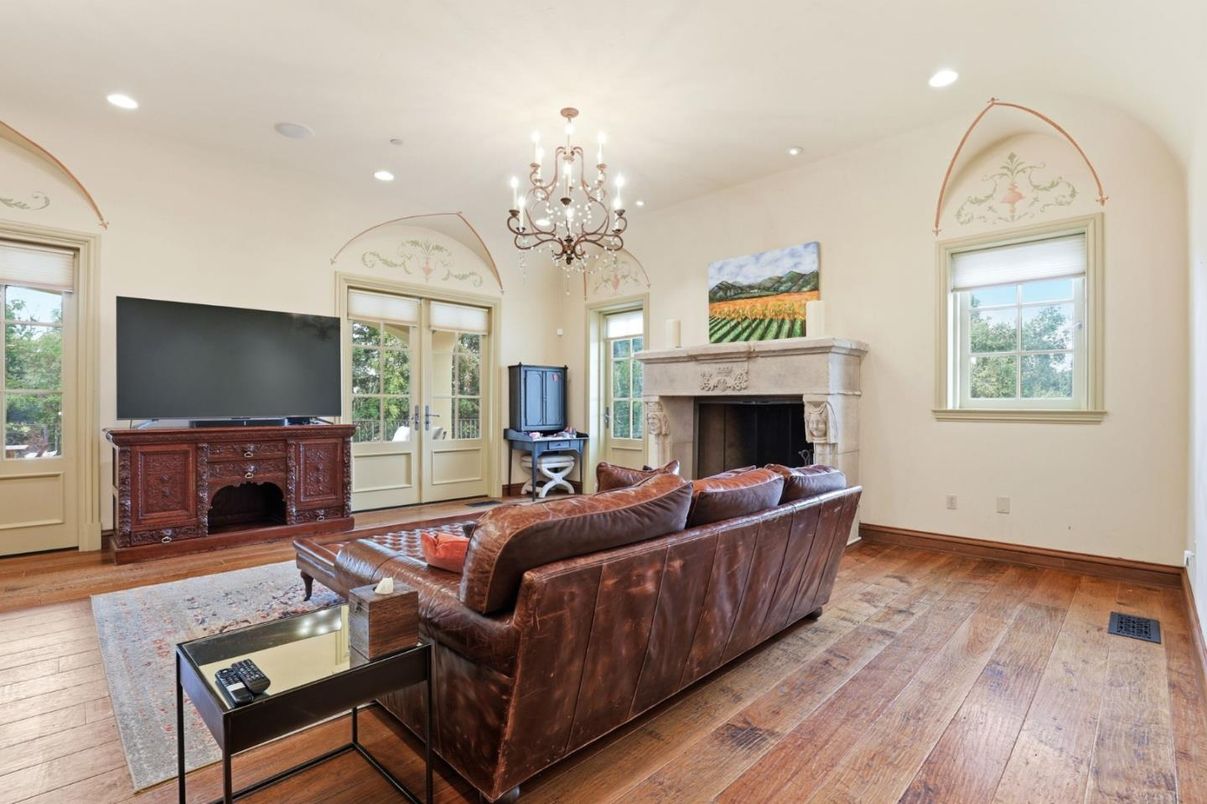 Chandelier, Fireplace, Interior, Living room, Recessed Lighting, Wood Texture Flooring