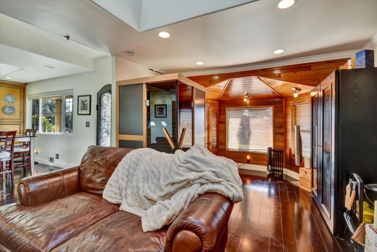 Interior, Recessed Lighting, Wooden Ceilings, Wood Texture Flooring, Wooden Walls