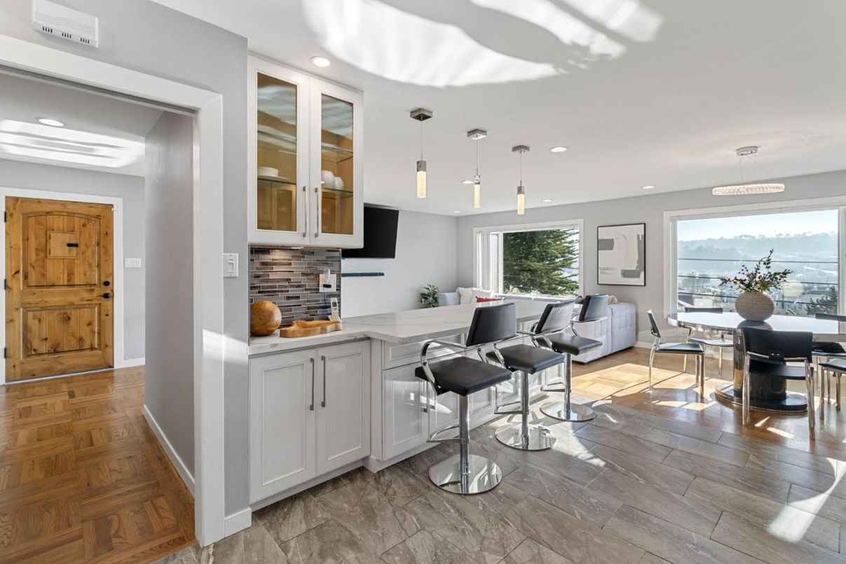 Dining room, Interior, Pendant Lights, Recessed Lighting, Wood Texture Flooring