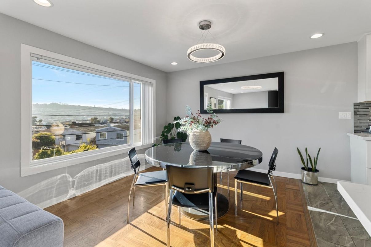 Dining room, Interior, Pendant Lights, Recessed Lighting, Wood Texture Flooring