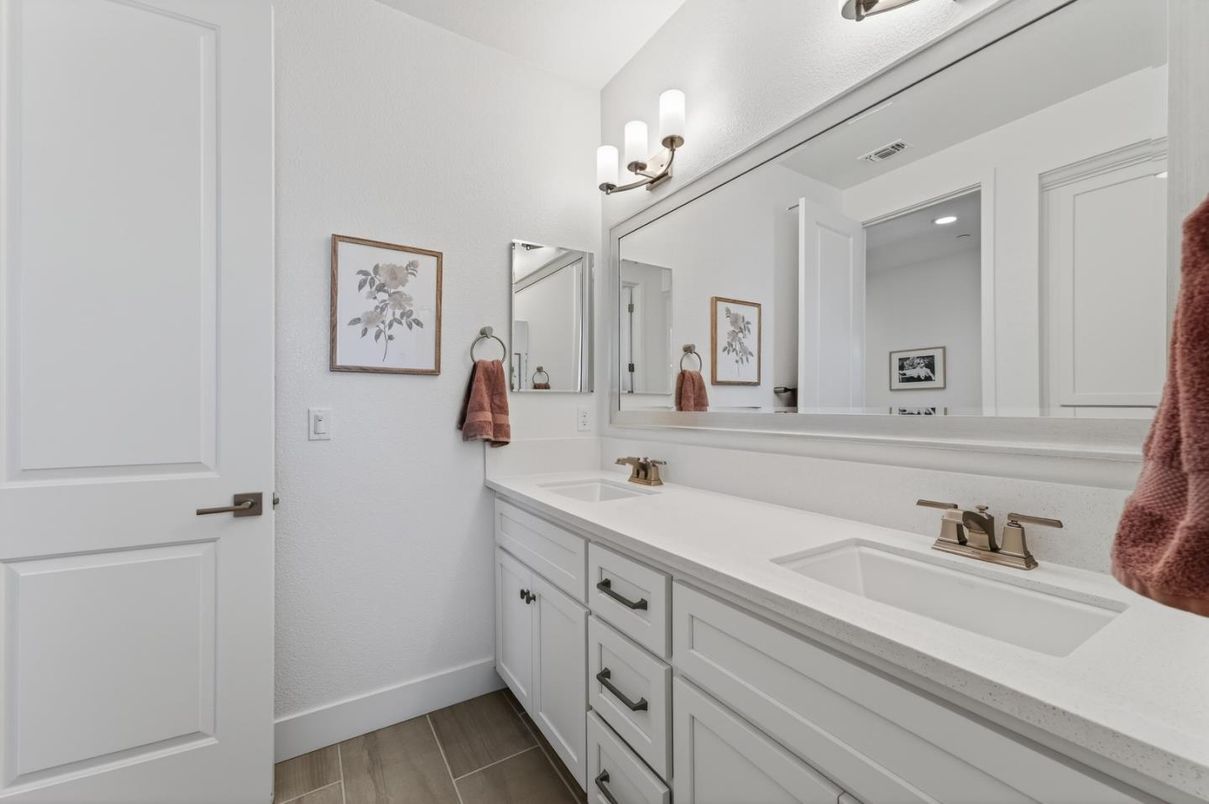 Bathroom, Dual Sink Vanities, Interior, Recessed Lighting, Wood Texture Flooring