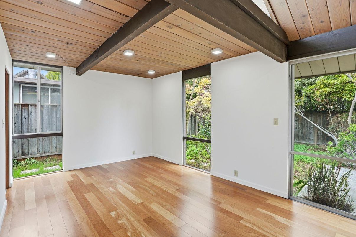 Empty room, Interior, Recessed Lighting, Wooden Beams, Wooden Ceilings, Wood Texture Flooring