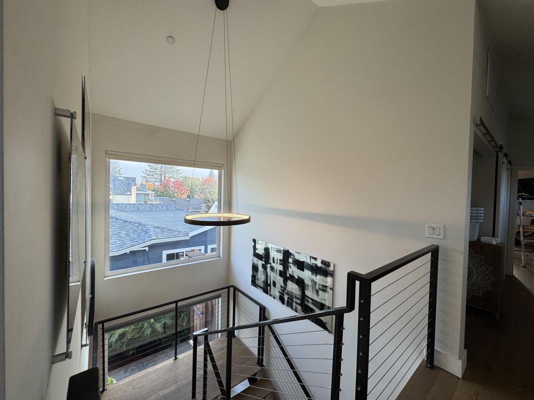 Interior, Pendant Lights, Wood Texture Flooring