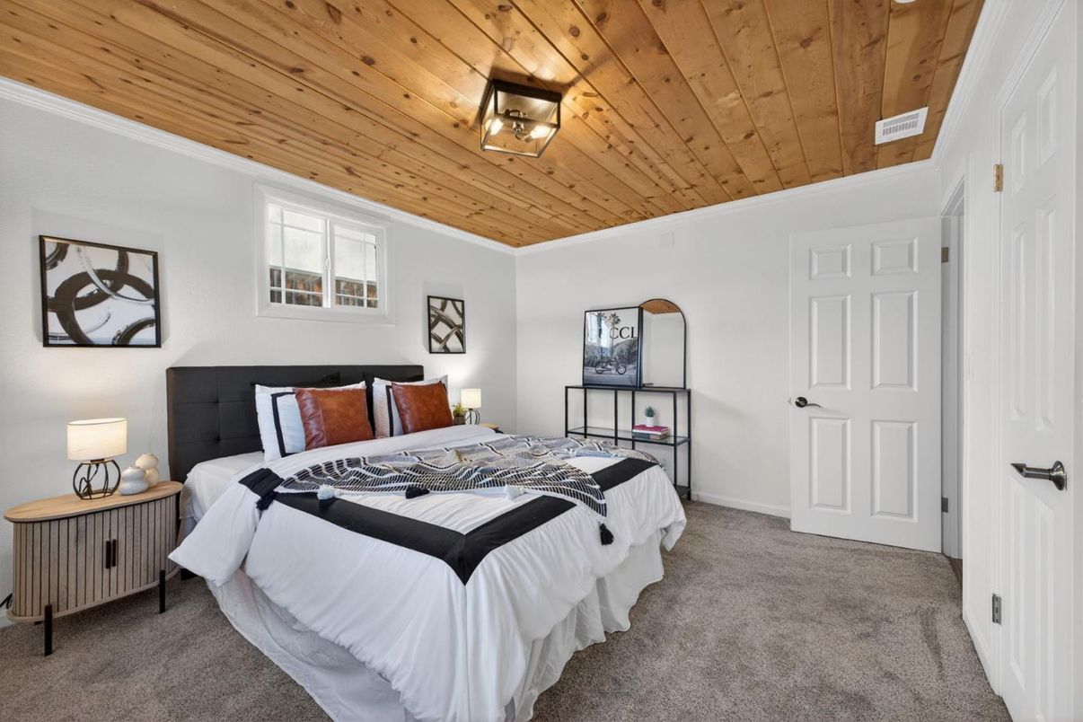 Bedroom, Interior, Wooden Ceilings