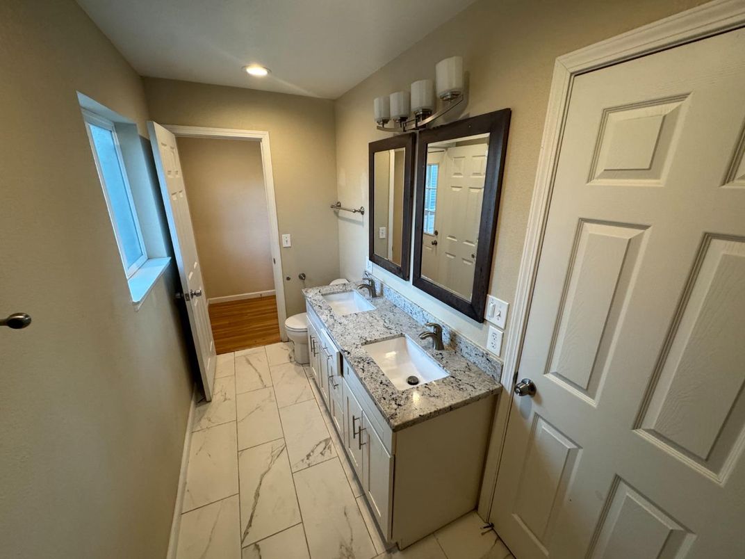 Bathroom, Dual Sink Vanities, Interior, Marble, Recessed Lighting