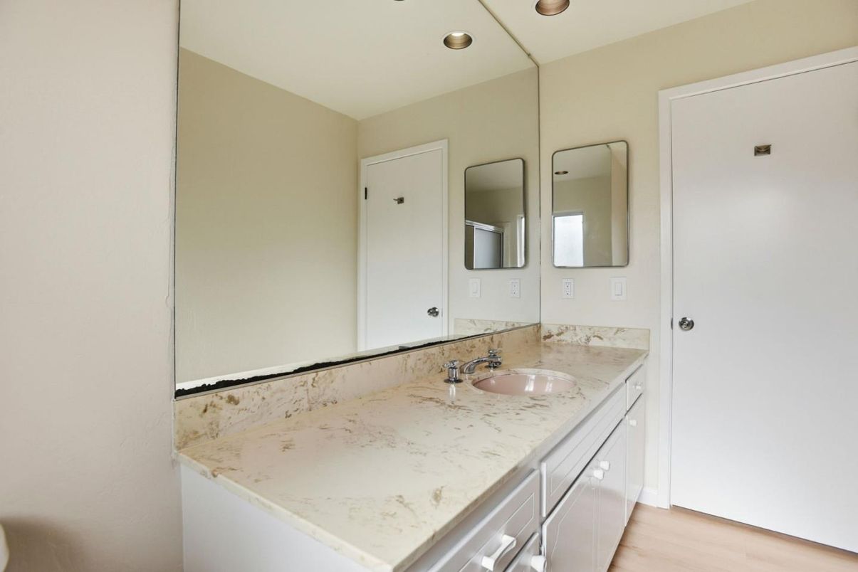 Bathroom, Interior, Recessed Lighting, Wood Texture Flooring