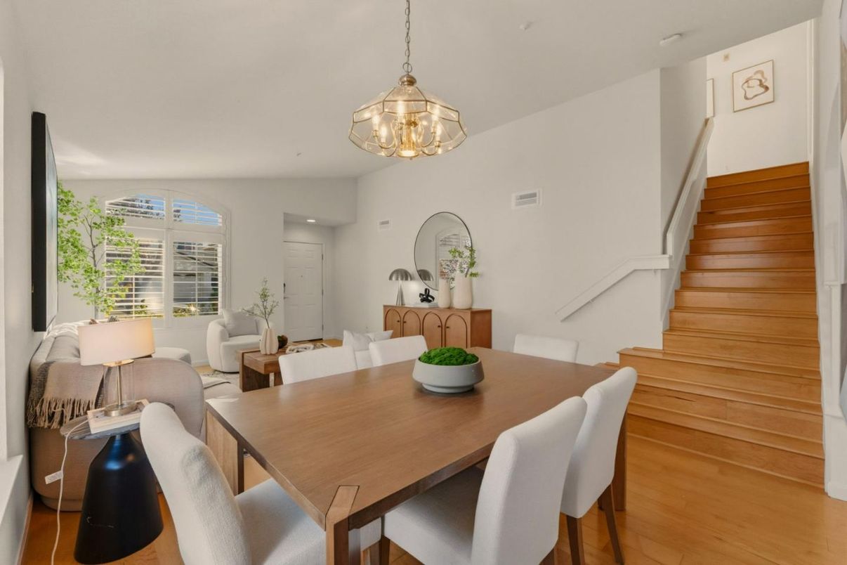 Dining room, Interior, Living room, Pendant Lights, Recessed Lighting, Wood Texture Flooring