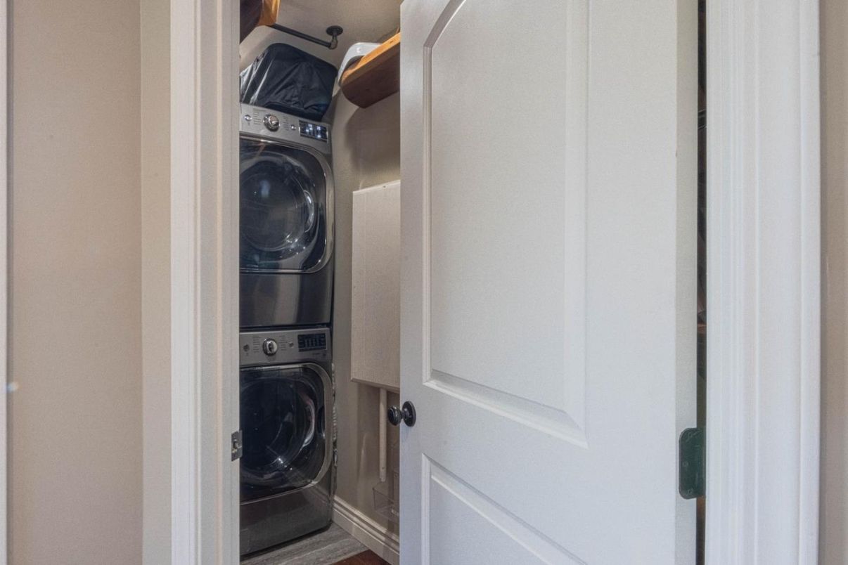Interior, Utility Closets, Washer