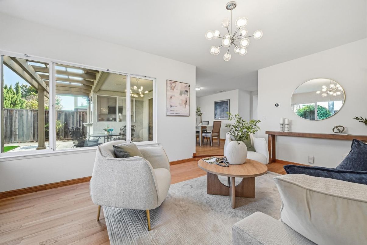 Dining room, Interior, Living room, Pendant Lights, Wood Texture Flooring