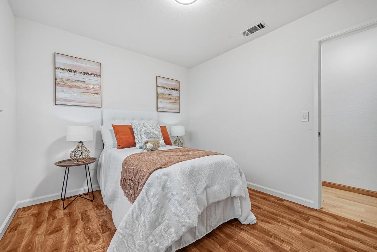 Bedroom, Interior, Wood Texture Flooring