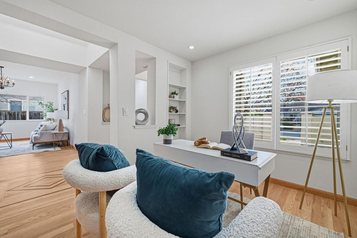 Chandelier, Home Office, Interior, Recessed Lighting, Wood Texture Flooring
