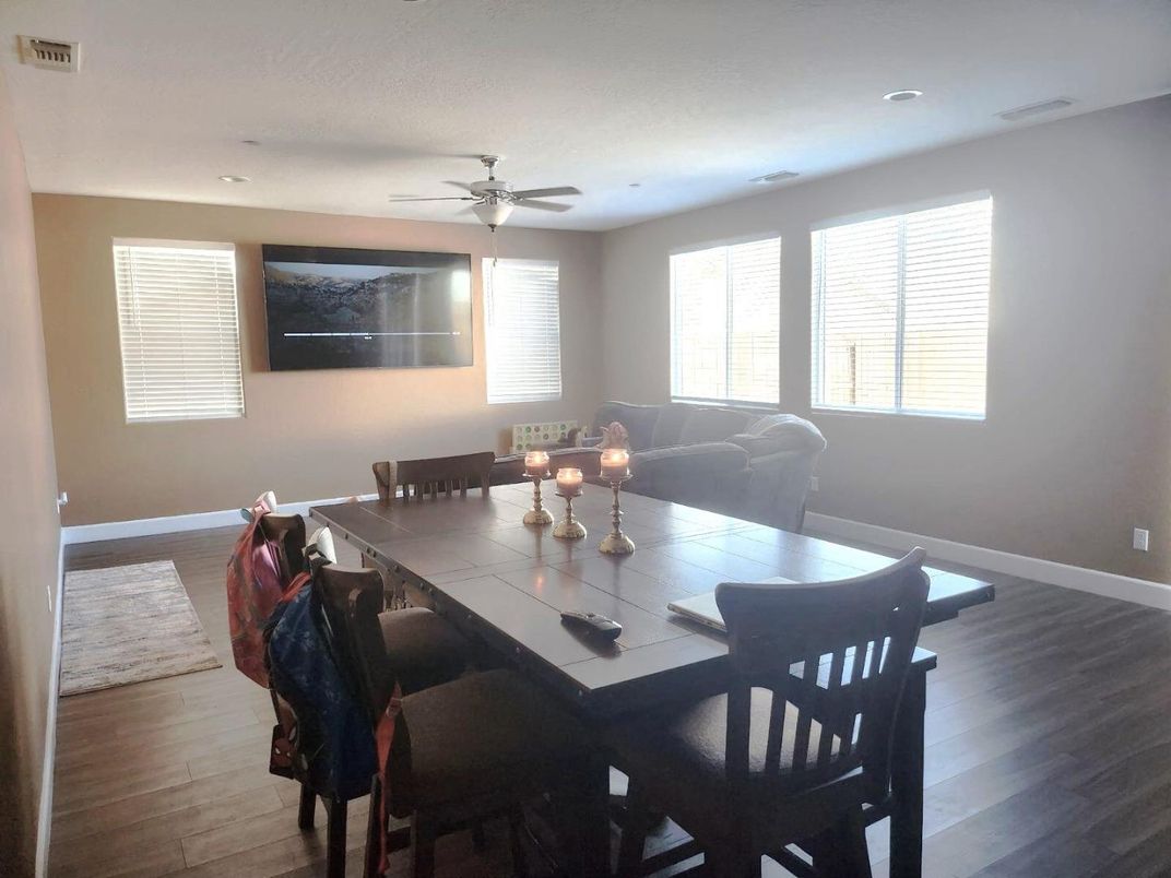 Dining room, Interior, Recessed Lighting, Wood Texture Flooring