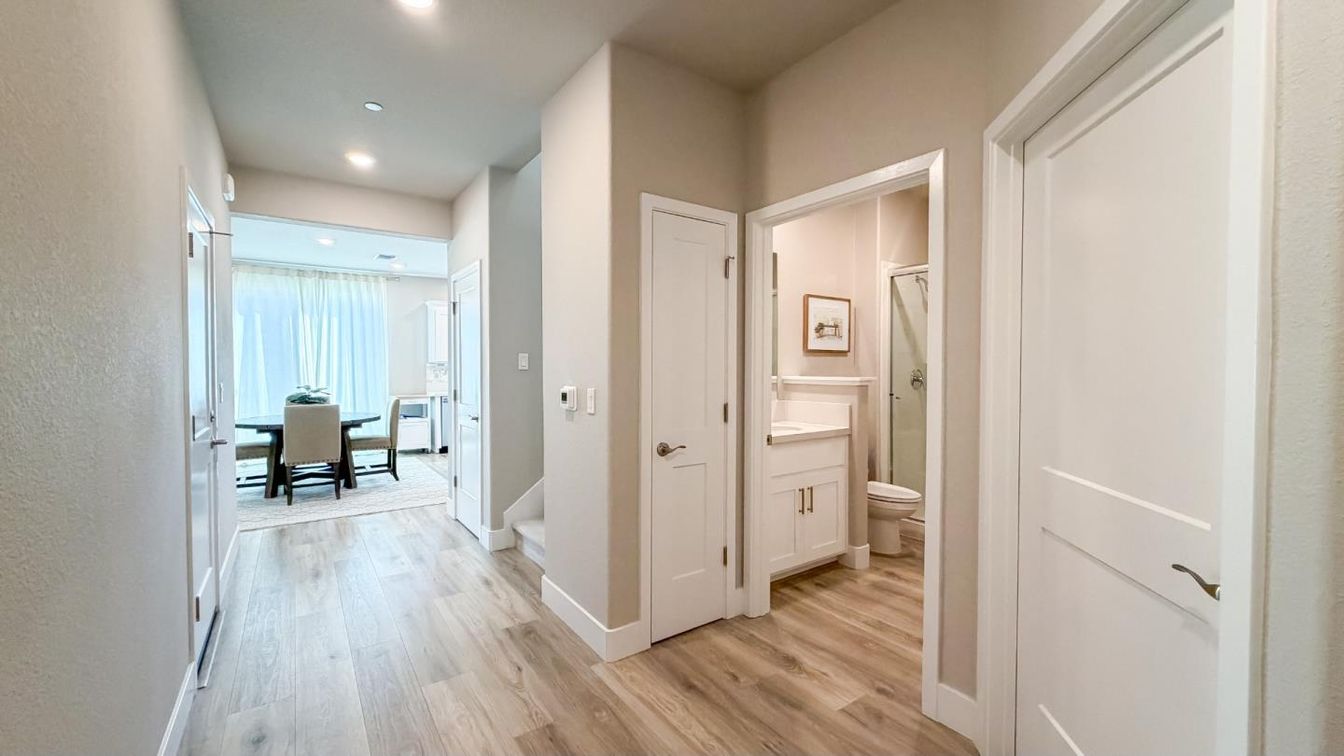Bathroom, Dining room, Interior, Recessed Lighting, Wood Texture Flooring