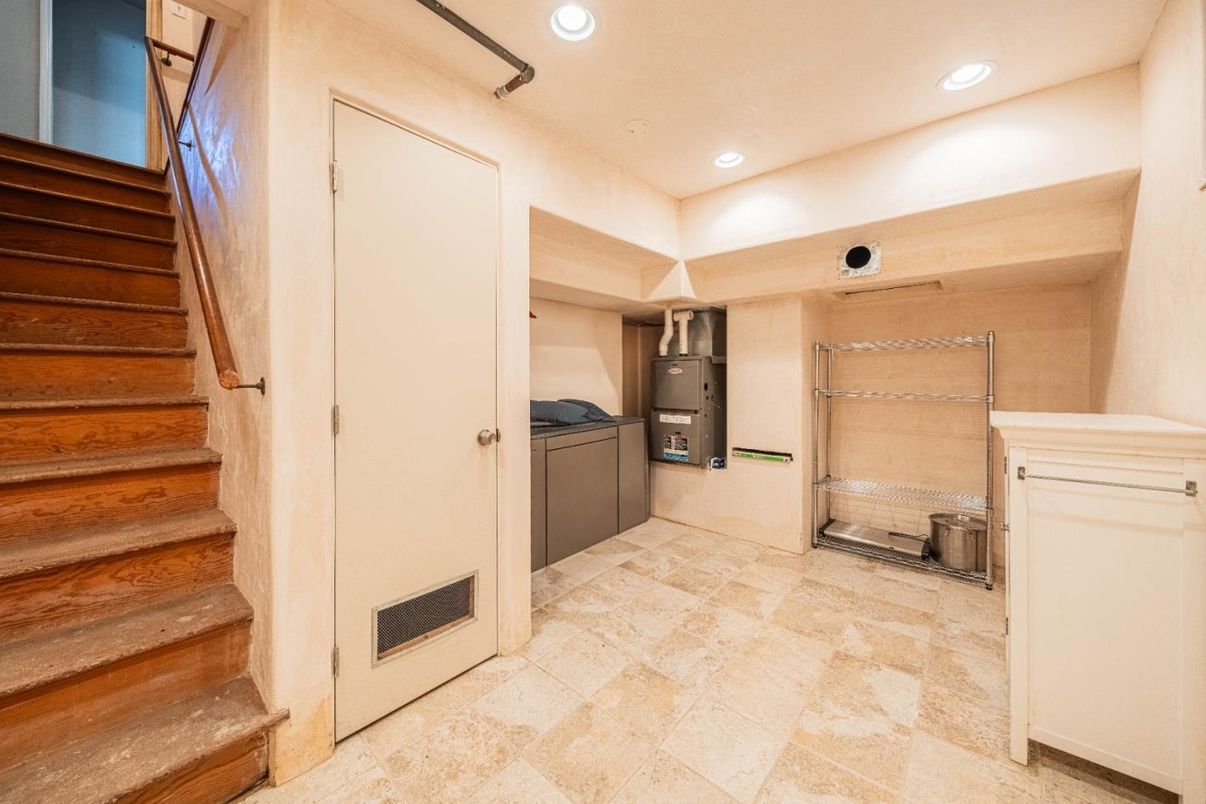 Interior, Recessed Lighting